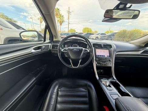 Used 2020 Ford Fusion SEL FWD image 52