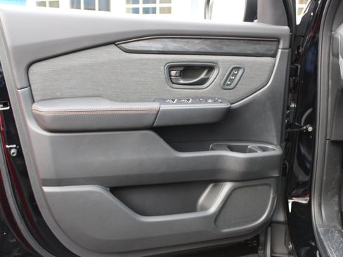 New 2026 Honda Passport TrailSport image 17