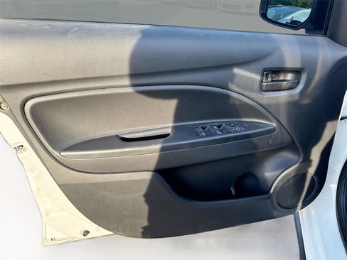 Used 2017 Mitsubishi Mirage ES image 16