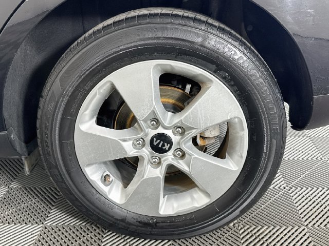 Used 2018 Kia Soul FWD image 32