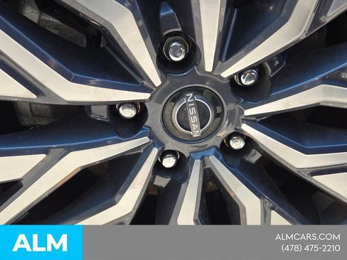Used 2025 Nissan Altima 2.5 SV FWD image 18