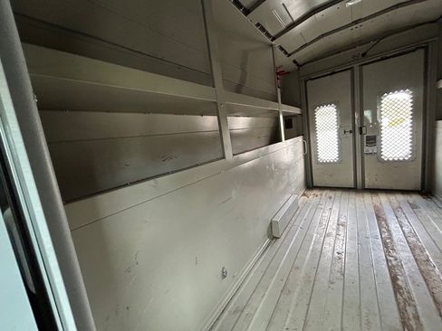 Used 2017 Ford E-350 and Econoline 350 Super Duty w/ Power Windows & Locks Group image 40