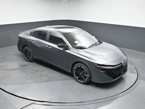 New 2026 Nissan Sentra SR image 39