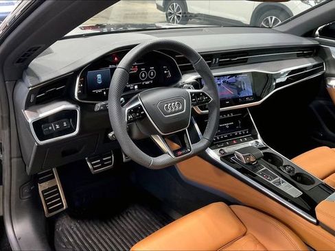Used 2024 Audi RS 7 Performance AWD/4WD image 14