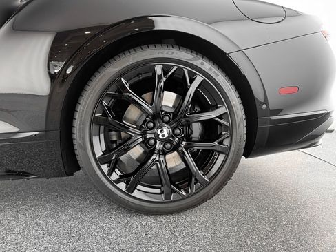 New 2025 Bentley Continental GT Speed image 29