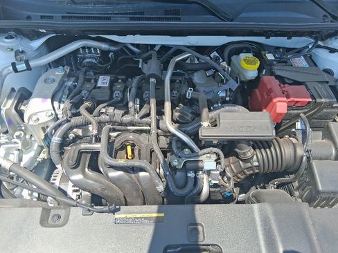 New 2026 Nissan Sentra SR w/ Floor Mat Package FWD image 28