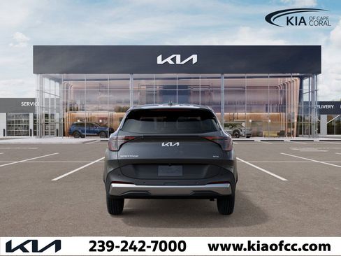 New 2026 Kia Sportage LX image 5