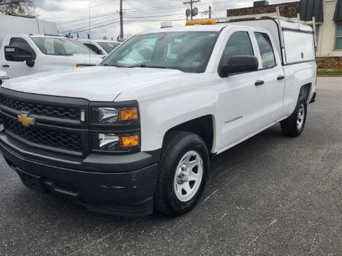 Used 2014 Chevrolet Silverado 1500 W/T w/ Trailering Package image 2