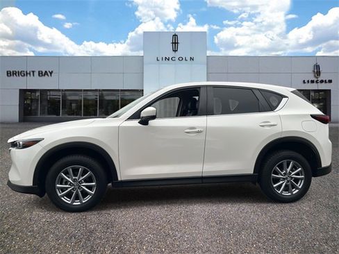 Certified 2022 MAZDA CX-5 AWD 2.5 S w/ Preferred Package image 3