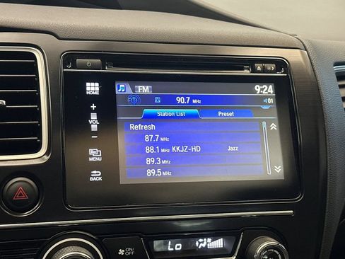 Used 2015 Honda Civic EX-L image 17