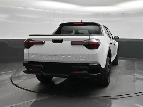 New 2026 Hyundai Santa Cruz SE FWD image 6