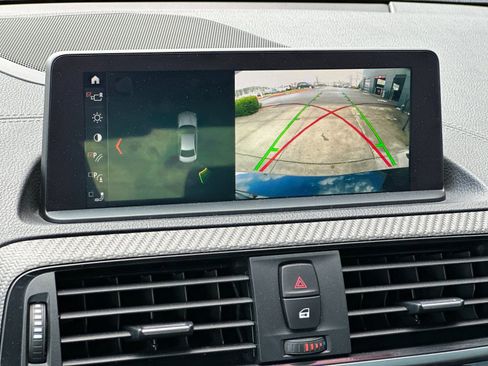 Used 2018 BMW M2 RWD image 15