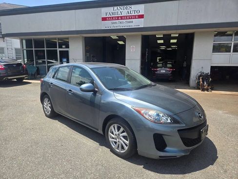 Used 2012 MAZDA MAZDA3 i Touring FWD image 1