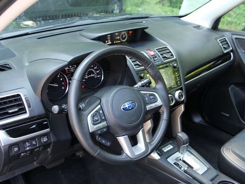Used 2018 Subaru Forester 2.5i Limited AWD/4WD image 21