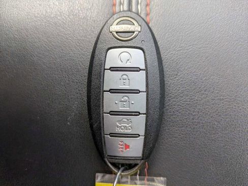 Used 2024 Nissan Altima 2.5 SR w/ SR Premium Package FWD image 30