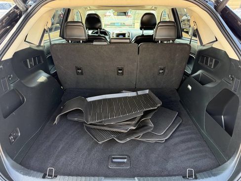 Used 2019 Ford Edge SEL w/ Equipment Group 201A AWD/4WD image 12