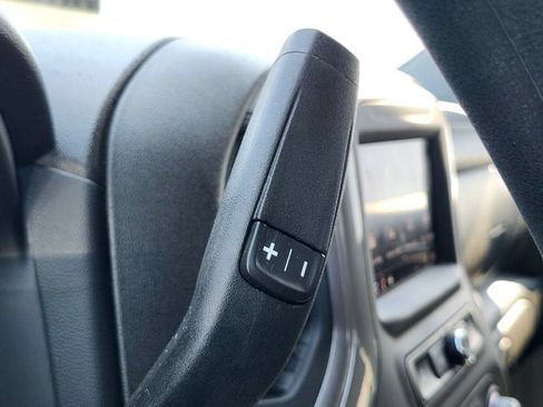 Used 2023 Chevrolet Silverado 1500 Custom AWD/4WD image 25