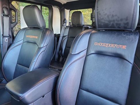 Used 2021 Jeep Gladiator Mojave image 5