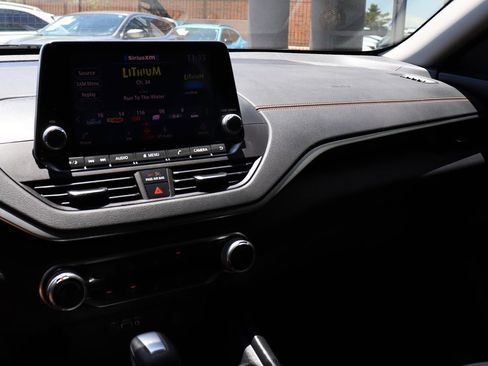Used 2021 Nissan Altima 2.5 SR FWD image 43