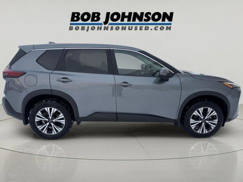 Used 2023 Nissan Rogue SV image 8