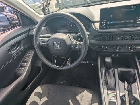Used 2025 Honda Accord LX image 3