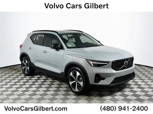 Used 2026 Volvo XC40 B5 Plus w/ Protection Package Premier AWD/4WD image 1