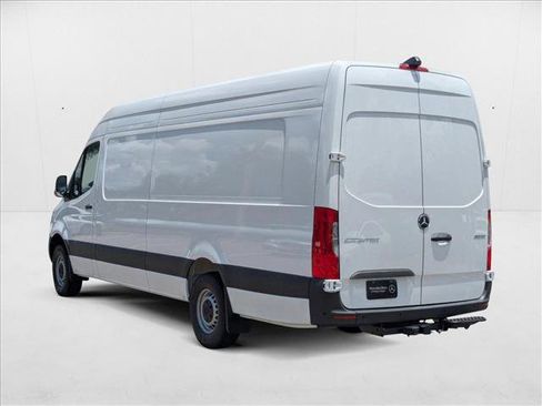 New 2025 Mercedes-Benz Sprinter 2500 image 8