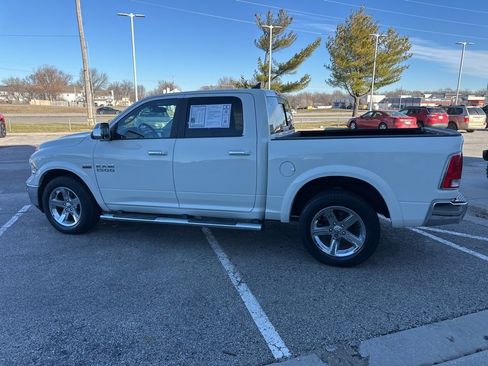 Used 2018 RAM 1500 Laramie w/ Convenience Group image 15