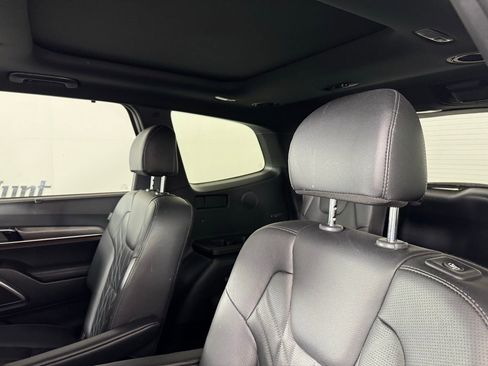 Used 2025 Kia Telluride SX X-Line AWD/4WD image 9