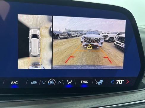 Used 2025 Chevrolet Tahoe LT AWD/4WD image 17