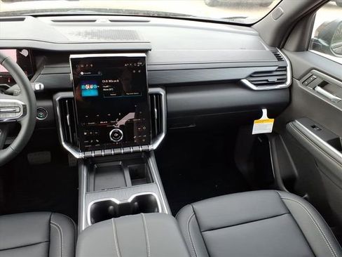 New 2026 GMC Acadia Elevation w/ Elevation Premium Package image 15