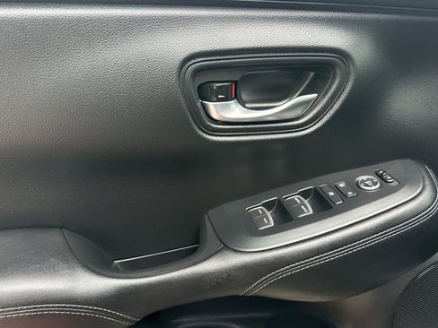 Certified 2026 Honda HR-V EX-L image 12