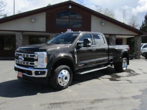 Used 2024 Ford F450 XLT w/ FX4 Off-Road Package image 2