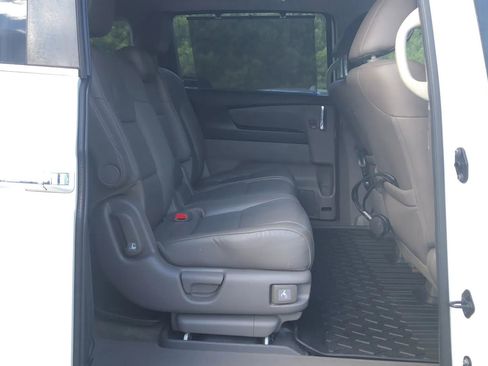 Used 2016 Honda Odyssey EX-L image 12