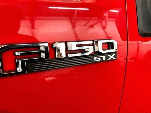 Used 2019 Ford F150 XL w/ Equipment Group 101A Mid AWD/4WD image 12