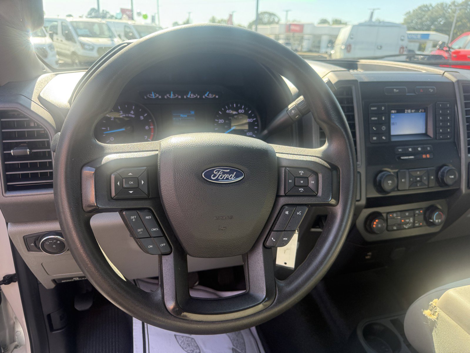 Used 2020 Ford F250 XL w/ STX Appearance Package AWD/4WD image 9