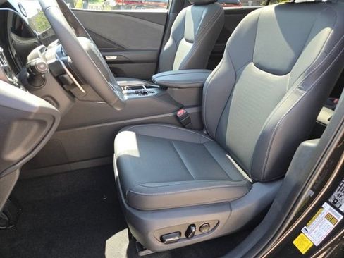 Used 2025 Lexus TX 350 AWD w/ Technology Package image 8