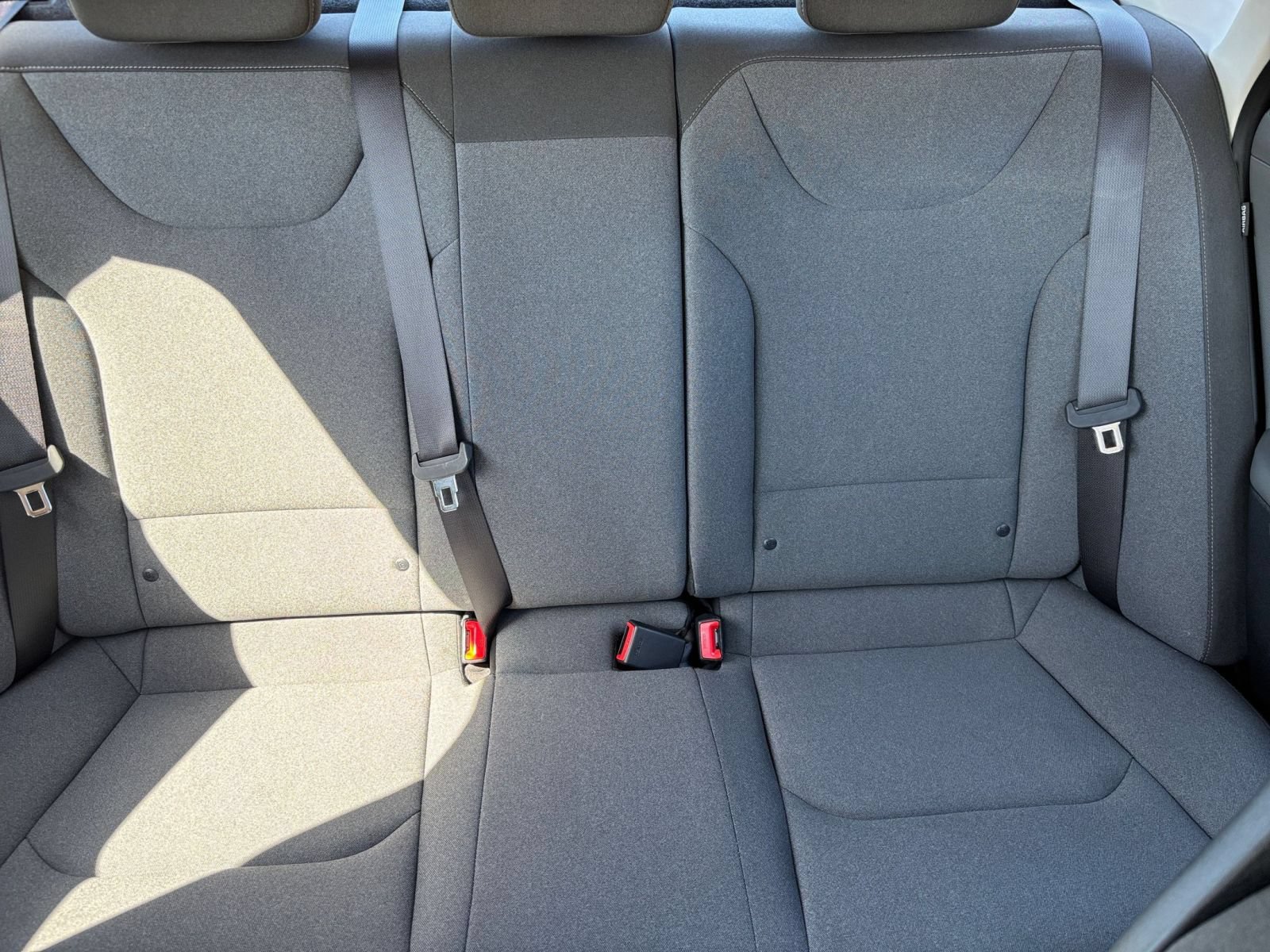 Used 2025 Kia K4 FWD image 36