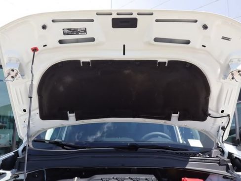 Used 2023 Jeep Renegade Trailhawk AWD/4WD image 19