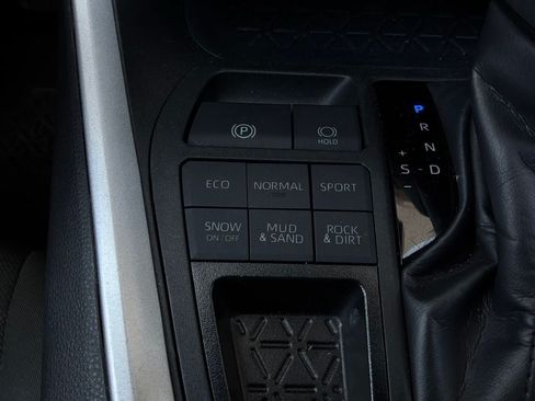 Used 2024 Toyota RAV4 XLE w/ Weather Package AWD/4WD image 24