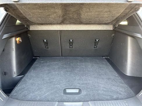 Certified 2025 Chevrolet Trax RS w/ Driver Confidence Package image 11