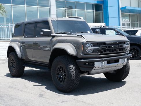Used 2025 Ford Bronco Raptor AWD/4WD image 1