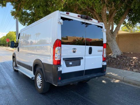 Used 2025 RAM ProMaster 2500 w/ U-Haul Equipment Group FWD image 59