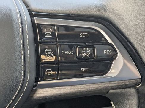 New 2025 Jeep Grand Cherokee Overland w/ Adv Protech Group III AWD/4WD image 29