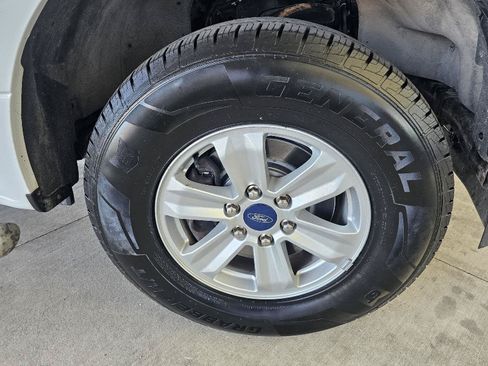 Used 2019 Ford F150 XLT AWD/4WD image 9