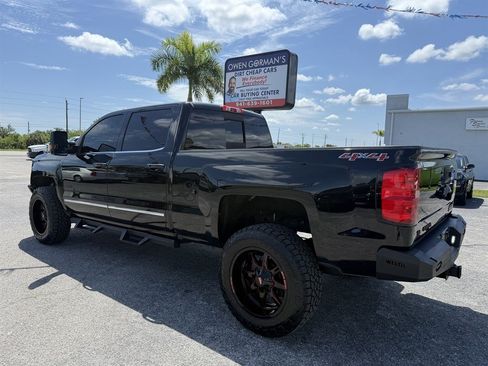 Used 2015 Chevrolet Silverado 2500 High Country w/ Duramax Plus Package AWD/4WD image 6