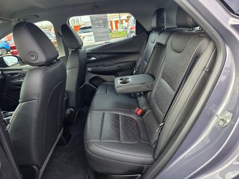 Used 2022 Chevrolet Bolt LT w/ Infotainment Package image 11