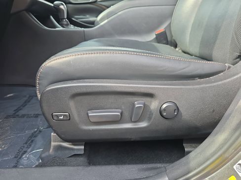 Used 2018 Toyota Highlander Limited image 31