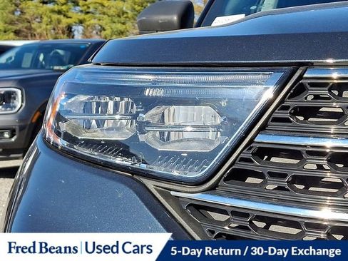 Certified 2022 Ford Explorer XLT w/ Equipment Group 202A image 11