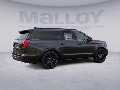 New 2027 Ford Expedition Max Platinum w/ Stealth Performance Package AWD/4WD image 5